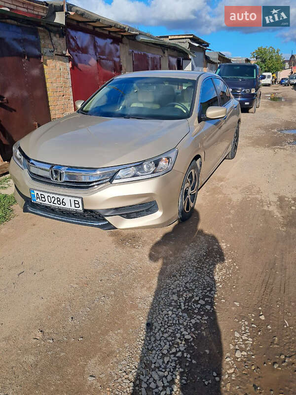 Седан Honda Accord 2017 в Виннице