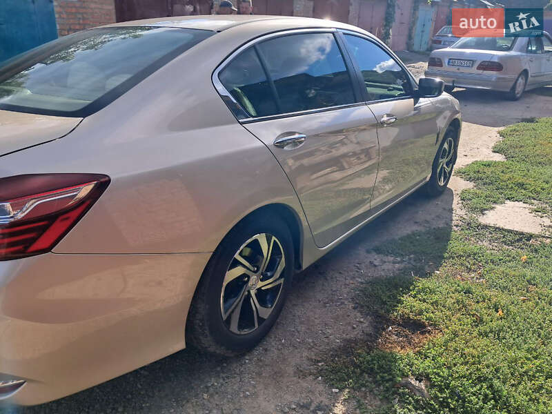 Седан Honda Accord 2017 в Виннице