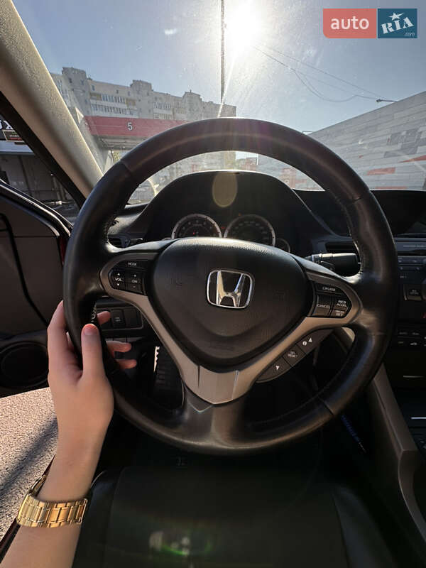 Седан Honda Accord 2008 в Львові