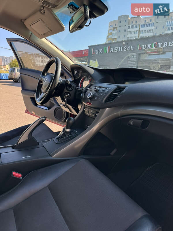 Седан Honda Accord 2008 в Львові