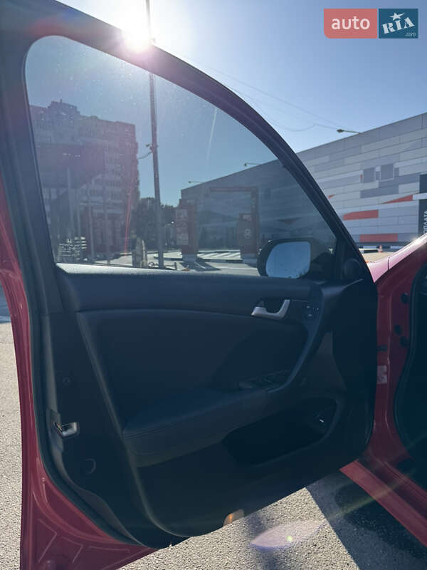 Седан Honda Accord 2008 в Львові