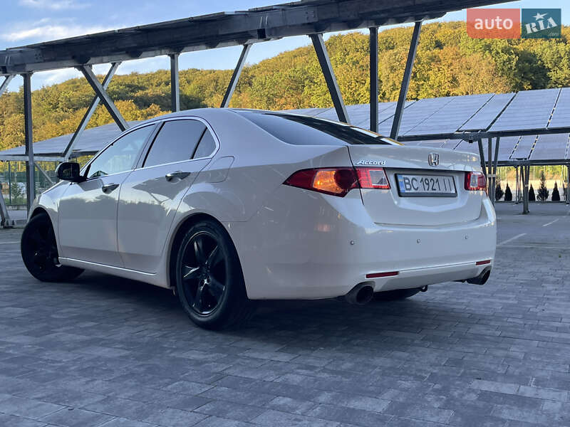 Седан Honda Accord 2008 в Львове