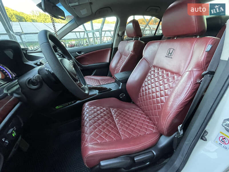 Седан Honda Accord 2008 в Львове