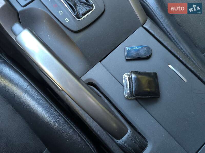 Седан Honda Accord 2010 в Киеве