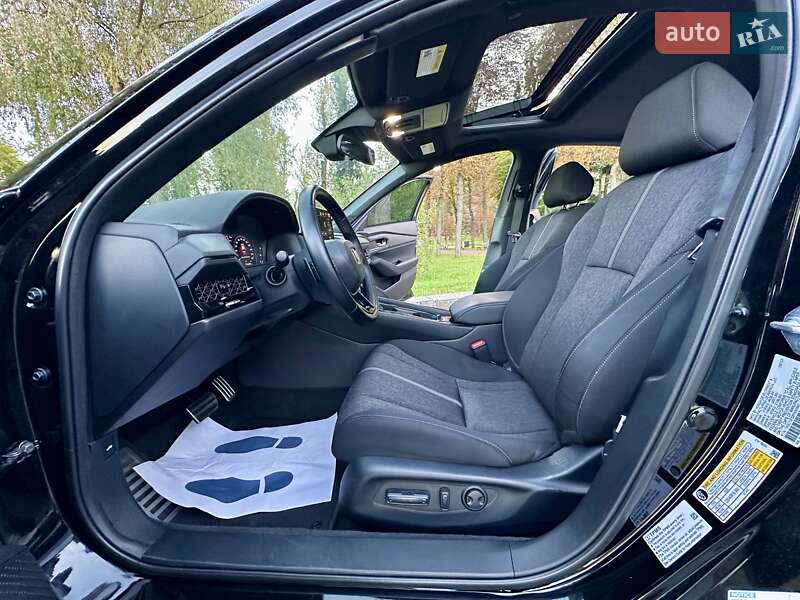 Седан Honda Accord 2023 в Киеве