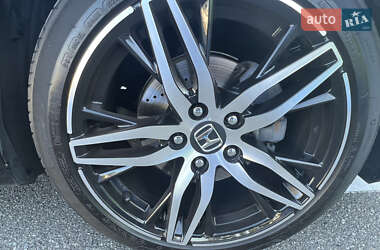 Седан Honda Accord 2013 в 