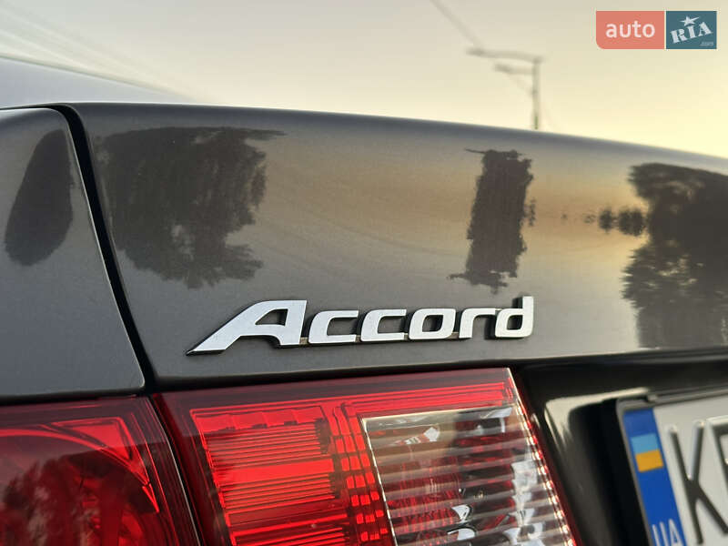 Седан Honda Accord 2008 в Дніпрі