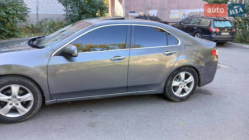 Седан Honda Accord 2011 в Харкові
