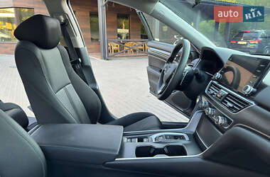Седан Honda Accord 2020 в 