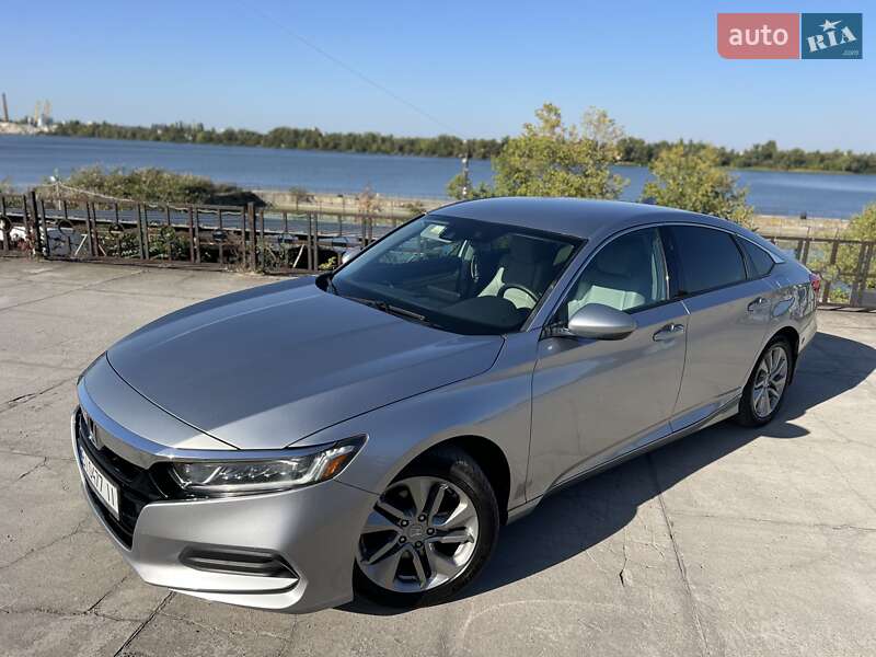 Седан Honda Accord 2019 в Дніпрі