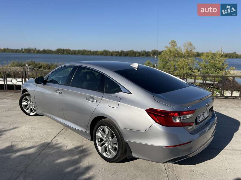 Седан Honda Accord 2019 в Дніпрі