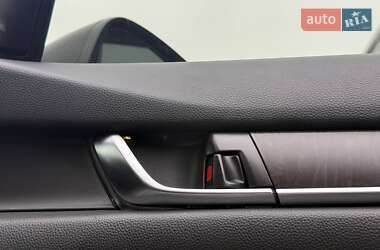 Седан Honda Accord 2018 в 