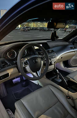 Купе Honda Accord 2008 в 