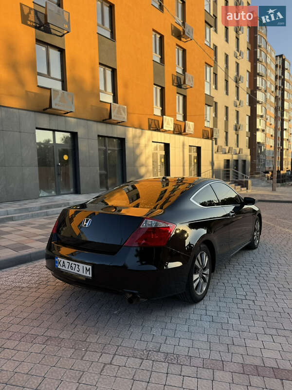 Купе Honda Accord 2008 в Запорожье