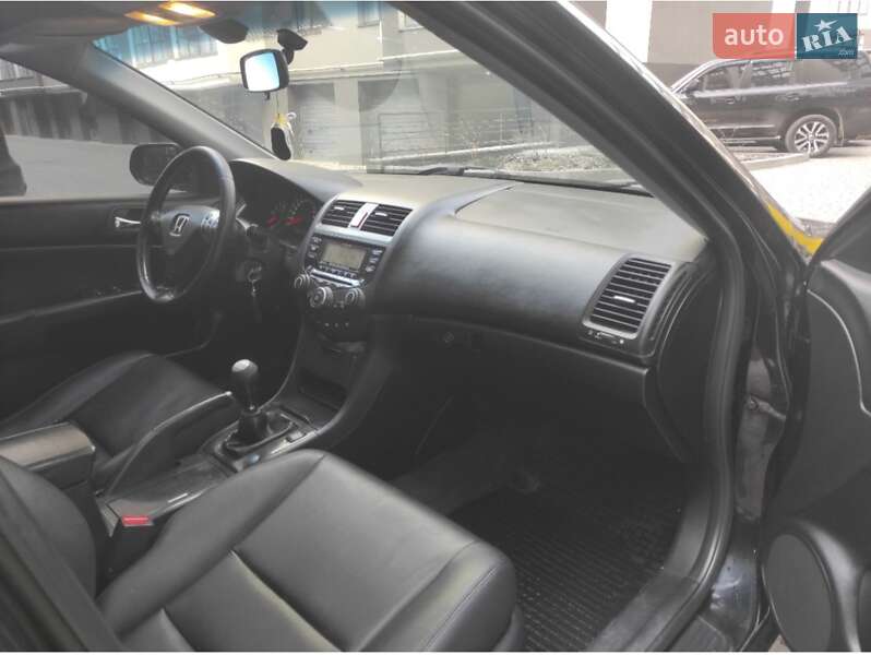 Седан Honda Accord 2005 в Ивано-Франковске