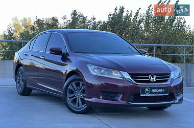 Седан Honda Accord 2013 в Києві