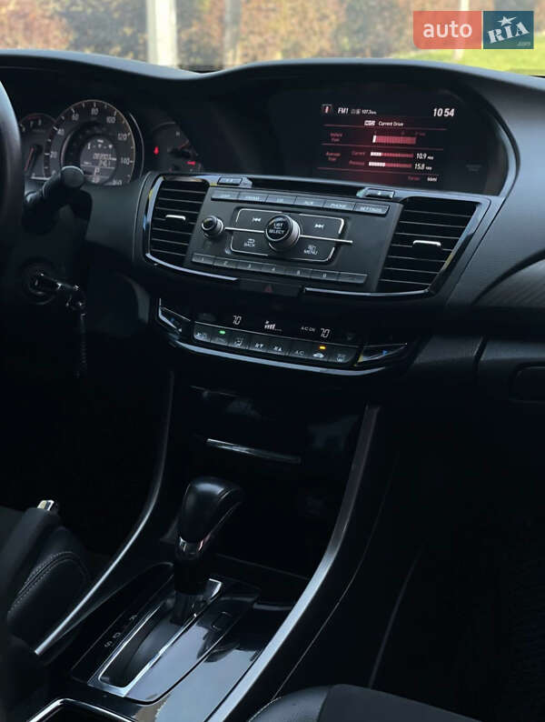 Седан Honda Accord 2016 в Павлограде