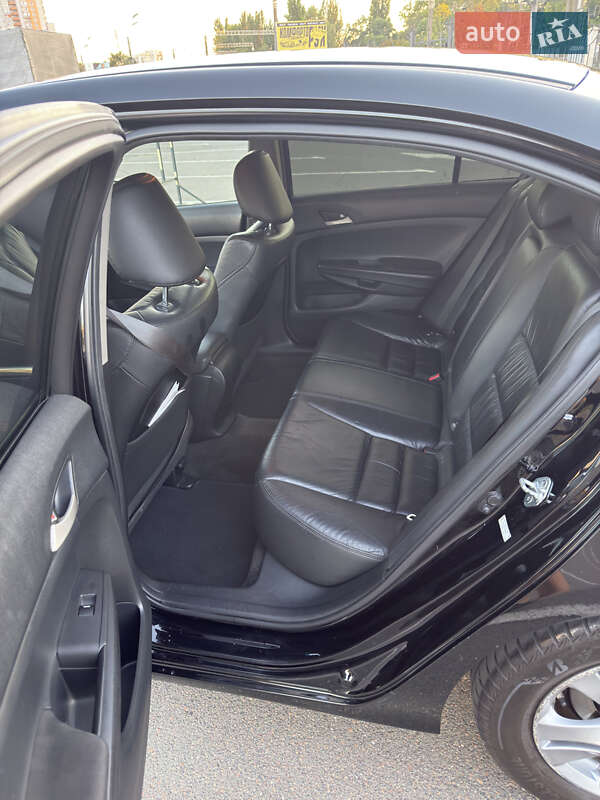 Седан Honda Accord 2012 в Одессе