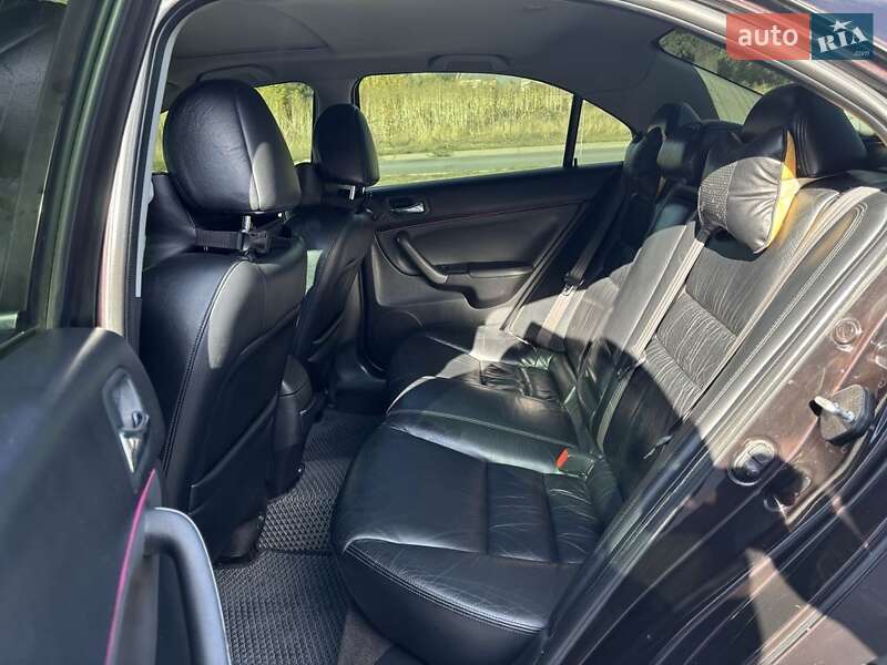 Седан Honda Accord 2006 в Кропивницком