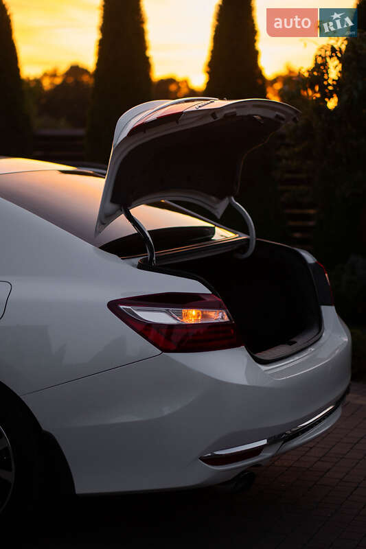 Седан Honda Accord 2017 в Самборе