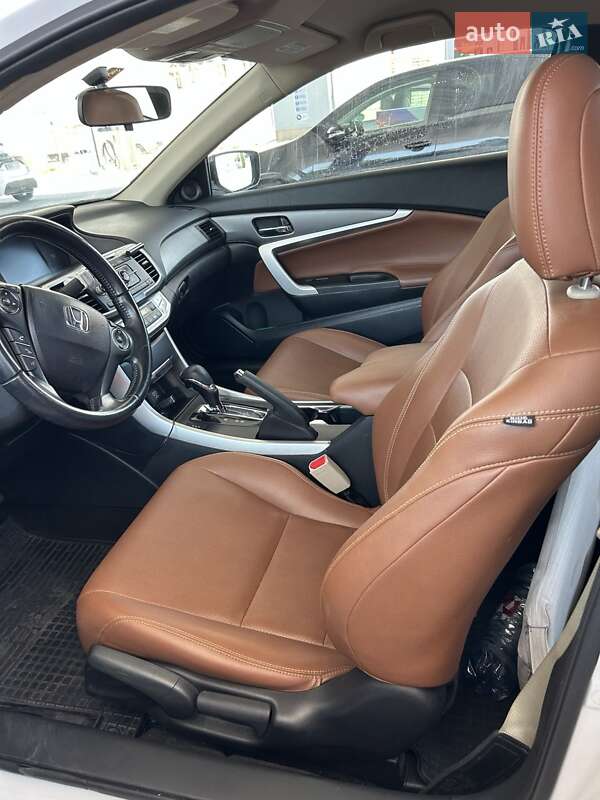 Купе Honda Accord 2013 в Києві фото 9 Купе Honda Accord 2013 в Києві