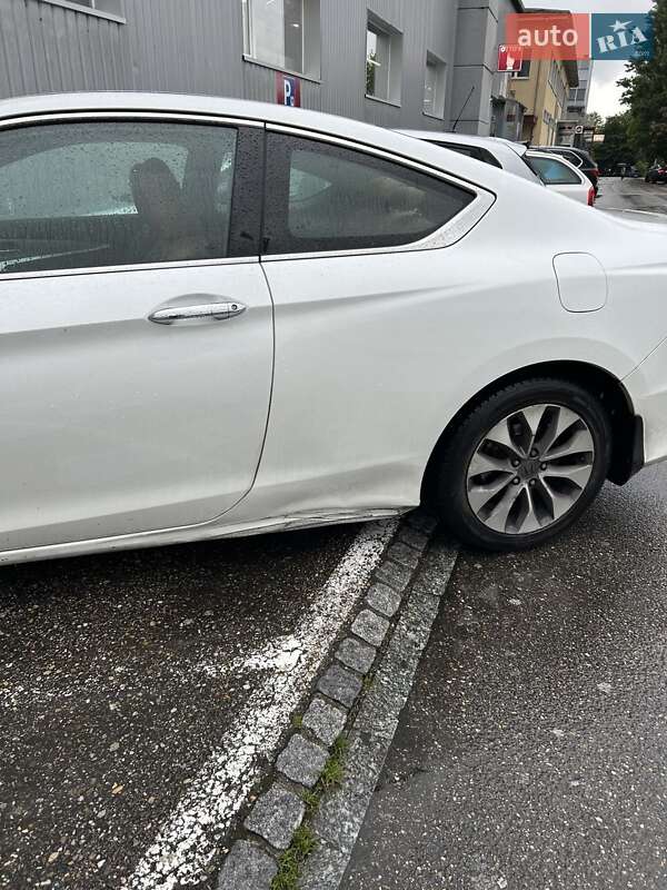 Купе Honda Accord 2013 в Києві фото 20 Купе Honda Accord 2013 в Києві