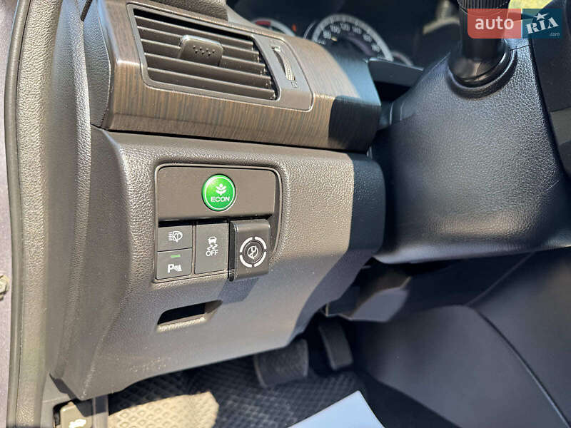 Седан Honda Accord 2013 в Запоріжжі