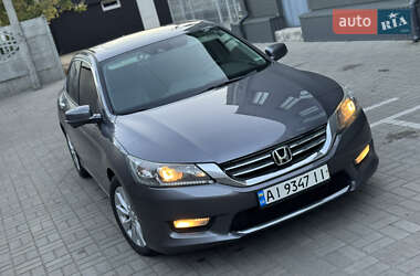 Седан Honda Accord 2014 в 