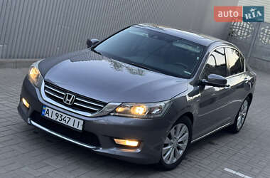 Седан Honda Accord 2014 в 