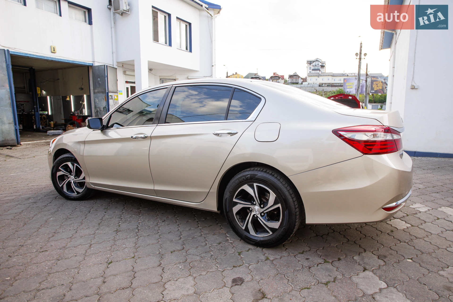 2016 Honda Accord - мініатюра 8