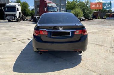 Седан Honda Accord 2012 в 