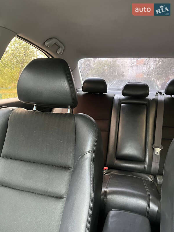 Седан Honda Accord 2007 в Киеве