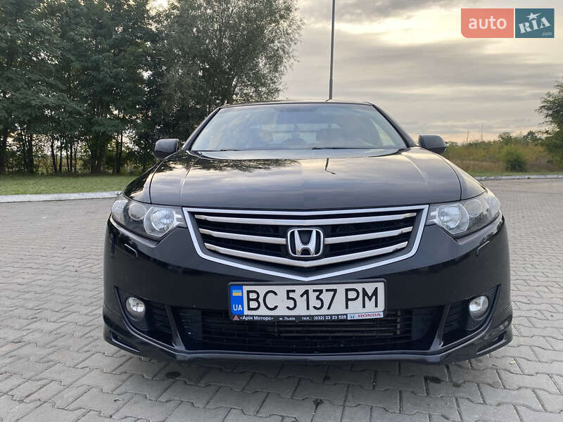 Honda Accord 2011