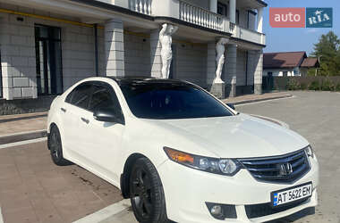 Седан Honda Accord 2010 в Івано-Франківську