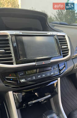 Седан Honda Accord 2017 в 