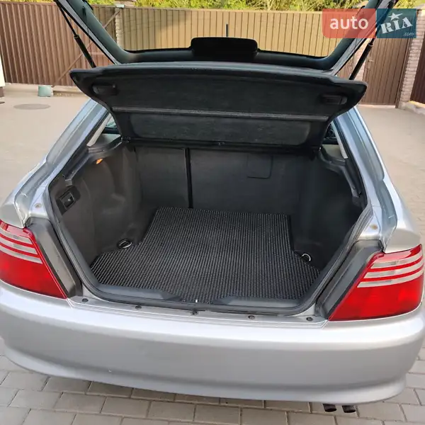 Honda Accord 2002 VIN SHHCH67402U303464 фото оголошення 4 з 43