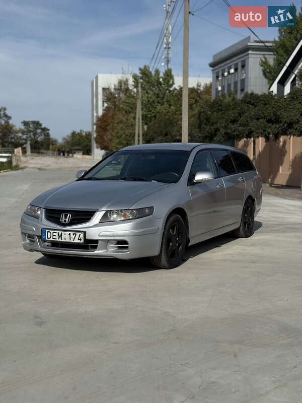 Универсал Honda Accord 2006 в Павлограде