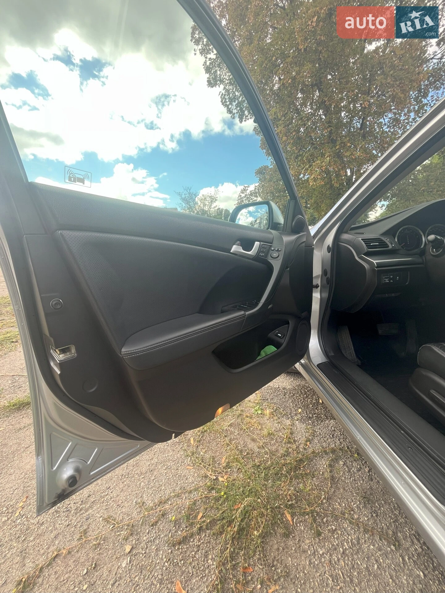 2011 Honda Accord - мініатюра 19