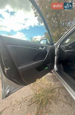 Седан Honda Accord 2011 в 