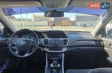 Седан Honda Accord 2014 в 