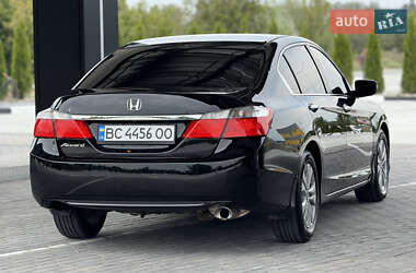 Седан Honda Accord 2014 в 