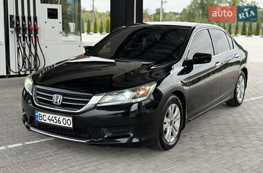 Седан Honda Accord 2014 в 