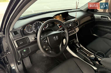 Седан Honda Accord 2014 в 