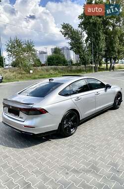 Седан Honda Accord 2023 в Киеве