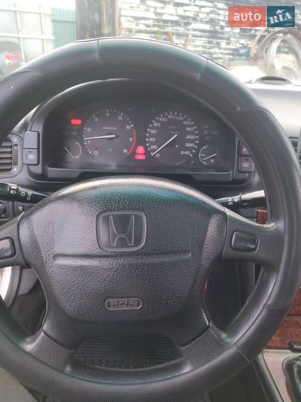 Седан Honda Accord 1998 в Тернополе