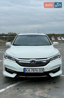 Седан Honda Accord 2016 в Киеве