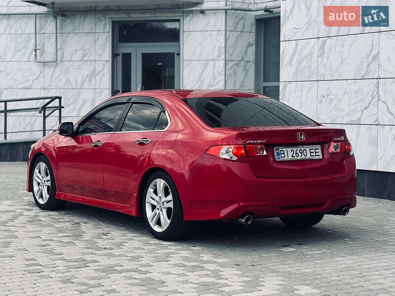 Седан Honda Accord 2008 в Полтаве