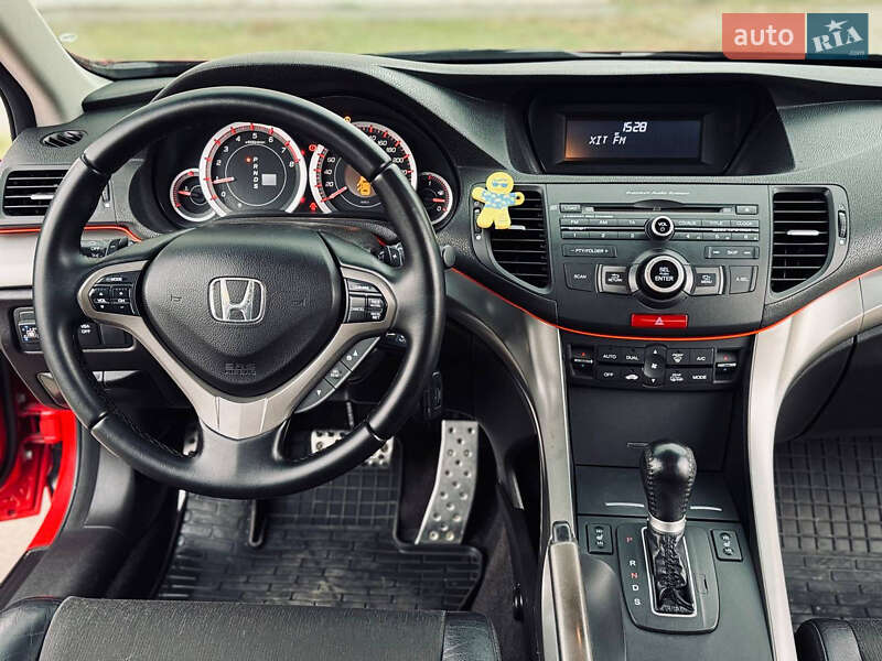 Седан Honda Accord 2008 в Полтаве