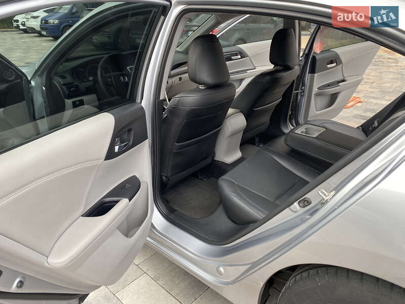 Седан Honda Accord 2017 в Києві