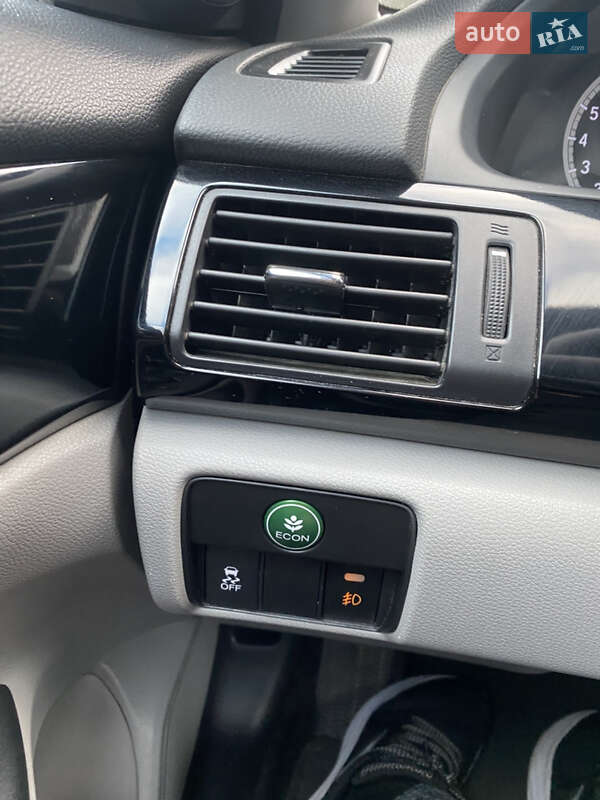 Седан Honda Accord 2017 в Києві